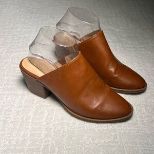 Loft light brown slip on mules clogs block heel faux leather 8 boho